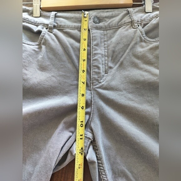 Pendleton Gray Straight Leg Corduroy Pants - Size 12 - Picture 3 of 9